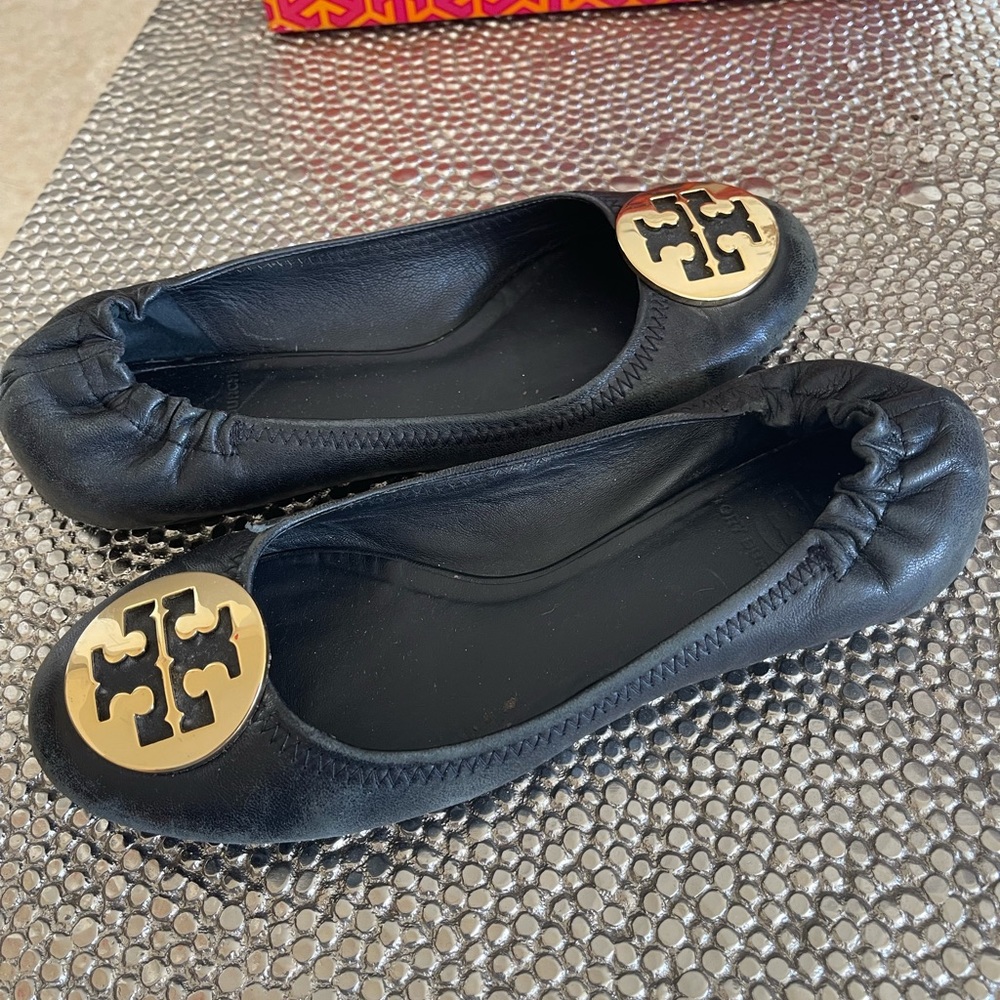 TORY BURCH BALLET SHOES๐HP - Picture 1 of 9